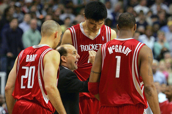 NBA季后赛10大冤案:乔丹争议绝杀 姚明被黑?