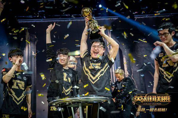 2018LPL夏季赛即将开战 斗鱼直播揭示首周看