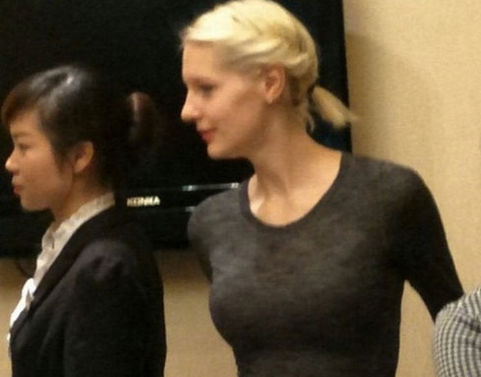 撒贝宁妻子李白生活照曝光,原来他每天面对的