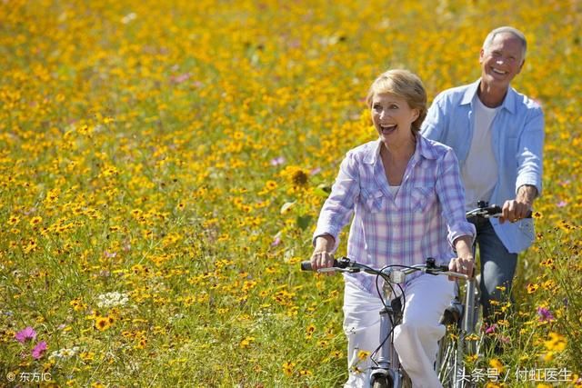 女性大概啥时候进入更年期?更年期可怕吗?医