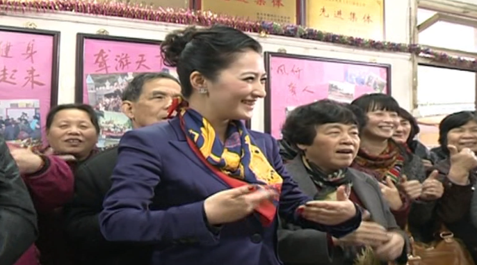 首届中国全媒体公益年会 温州电视台主持人——胡未央 首届中国全媒体公益年会 温州电视台主持人——胡未央