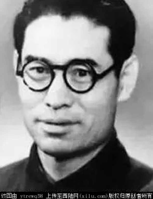 新中国成立后,中共第一代领导人排名揭晓