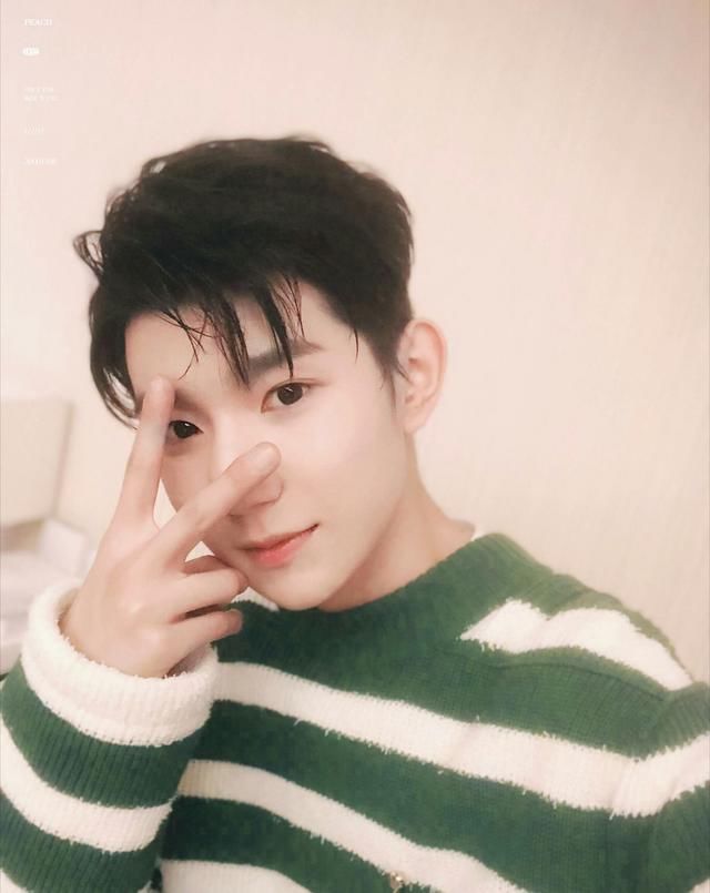 2017微博评论榜:鹿晗易烊千玺张艺兴赵丽颖杨