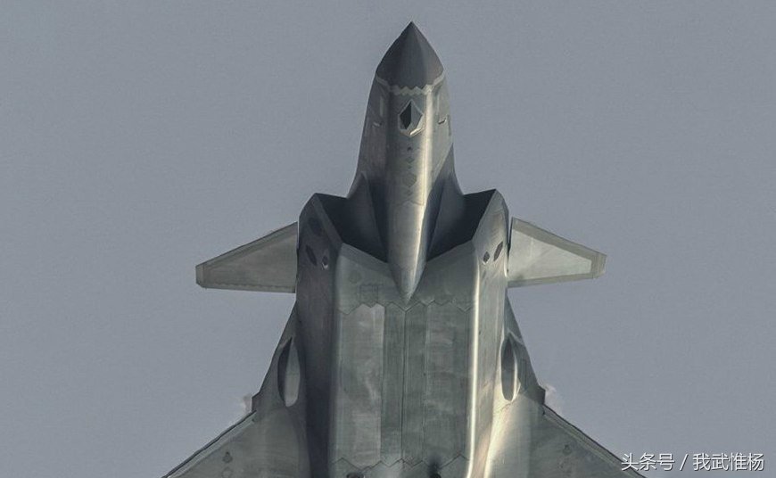 空军歼20战机 达到世界领先水平