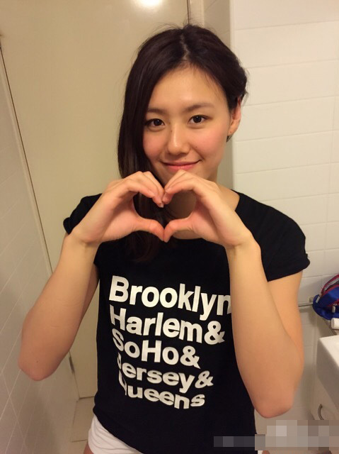 刘湘微博自拍照（资料图）