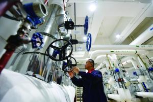 北京15日正式供热室温18℃以上 不按时点火可