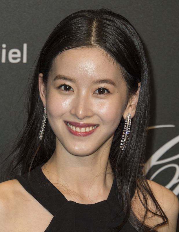 24岁人生赢家奶茶妹妹 敌不过皮肤暗沉这大敌