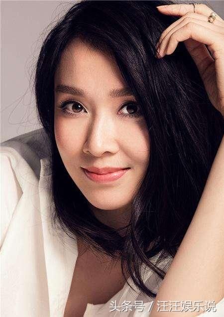 2003年,与叶童,丁勇岱共同出演警匪悬疑剧《血色白桦》,饰邬娜.