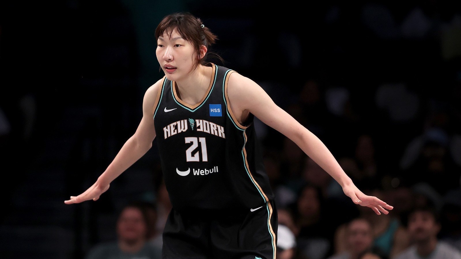 WNBA常规赛纽约自由人战胜对手 中国球员韩旭出场7分钟