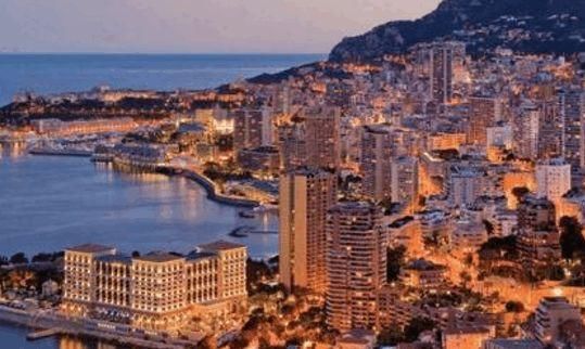 非洲唯一一个发达国家,没有一个黑人,要与非洲