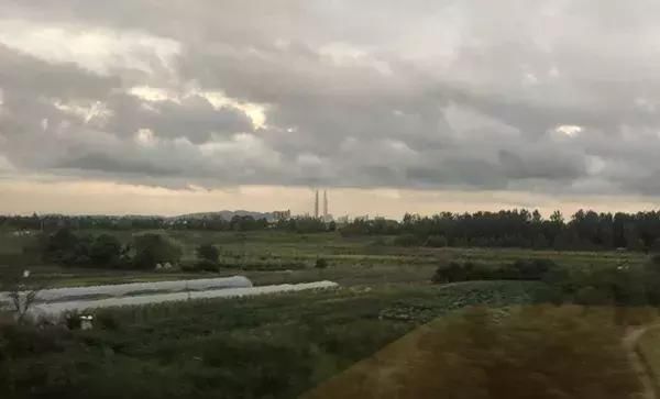 楼市播报:成都房产罚单!暂停2家中介二手房网