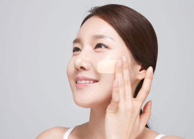 深度分析:过敏性肌肤、痘痘肌肤、以及斑点肌