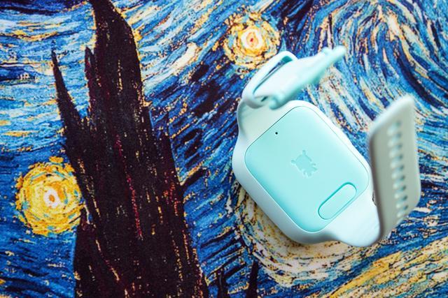 让孩子更快乐更安全,4G版小米米兔儿童电话手