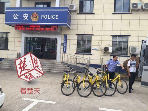 送餐员改装小黄车送煲仔饭 称