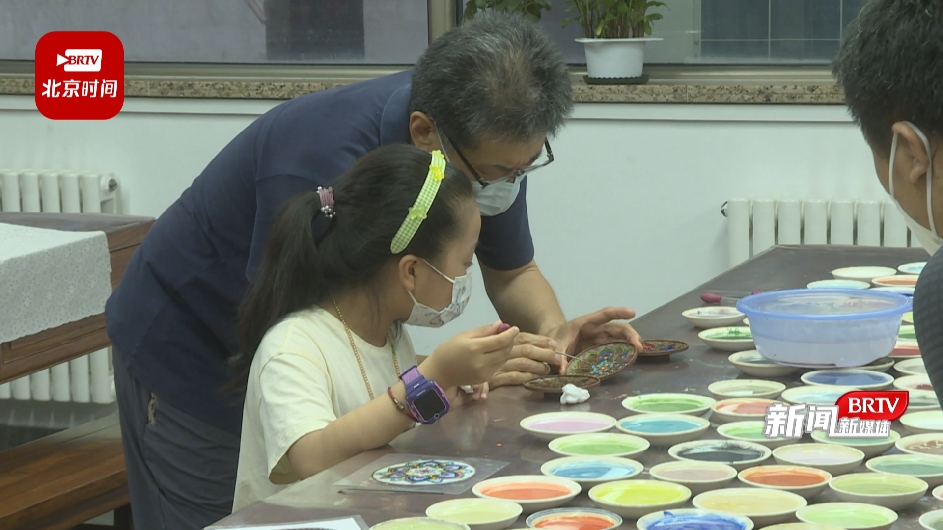 傍晚遛弯儿好去处 “梦幻景泰蓝夜场文化体验季”正在举办 傍晚遛弯儿好去处 “梦幻景泰蓝夜场文化体验季”正在举办