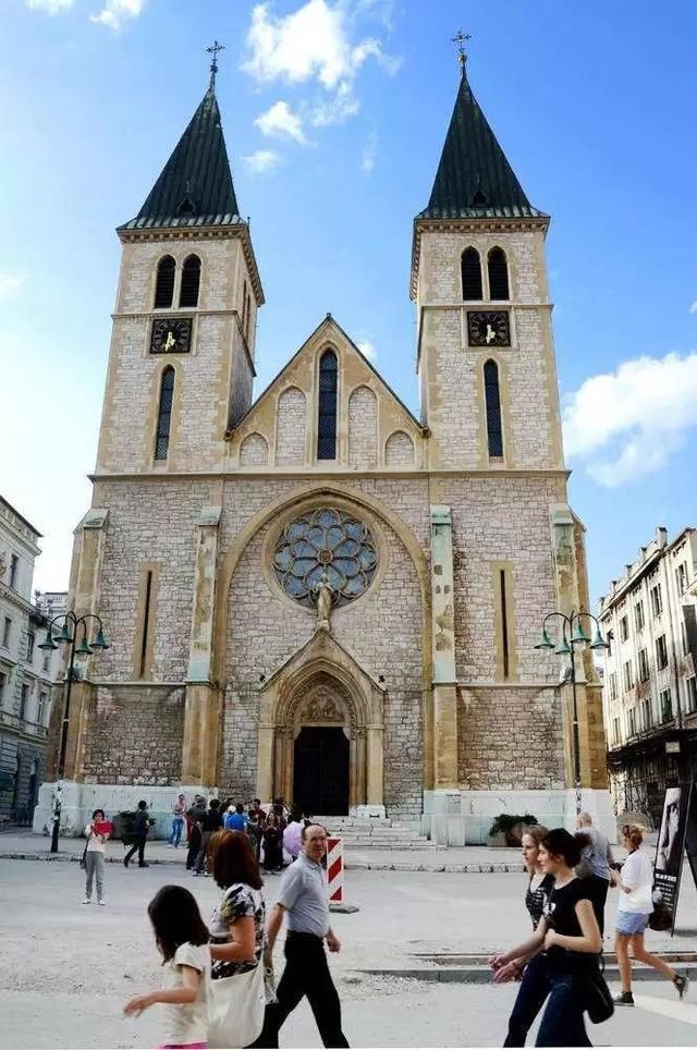 无条件免签!这两个欧洲国家值得你去看看