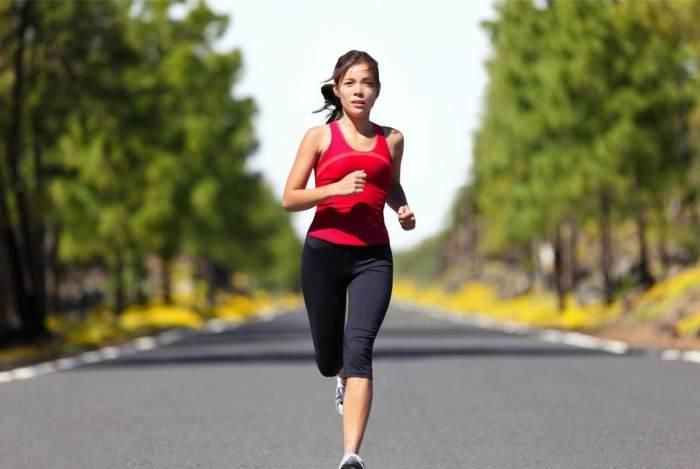 每天坚持跑步半个小时, 坚持了一个月, 体重为什