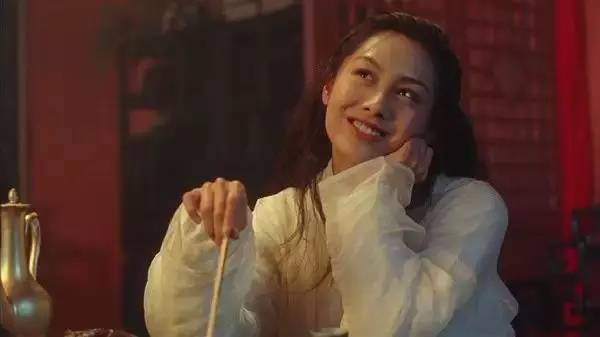 喜欢一个人的眼神是怎样的? 喜欢一个人的眼神是怎样的?