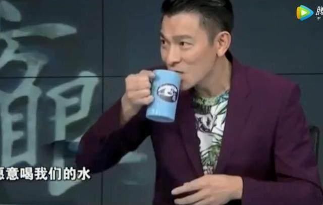 看了崔永元采访刘德华,发现崔永元跟天王刘德