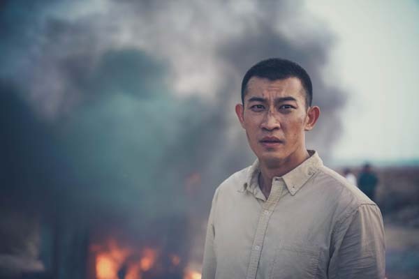 01 “一带一路”题材剧《大海港》杀青赵昱童首挑军人契合高(图1)