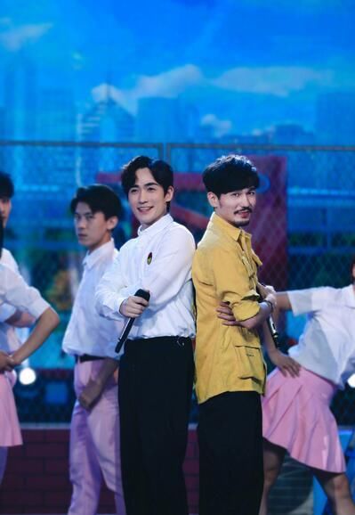 《快本》谢娜游戏环节太过火,连何炅都看不下