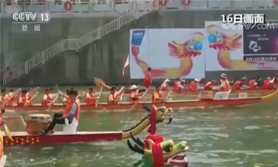 【端午假期】江西新余：龙舟竞渡 千人划桨赛龙舟