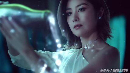 连向华强都要怕的女人,身价超100亿,16年只爱