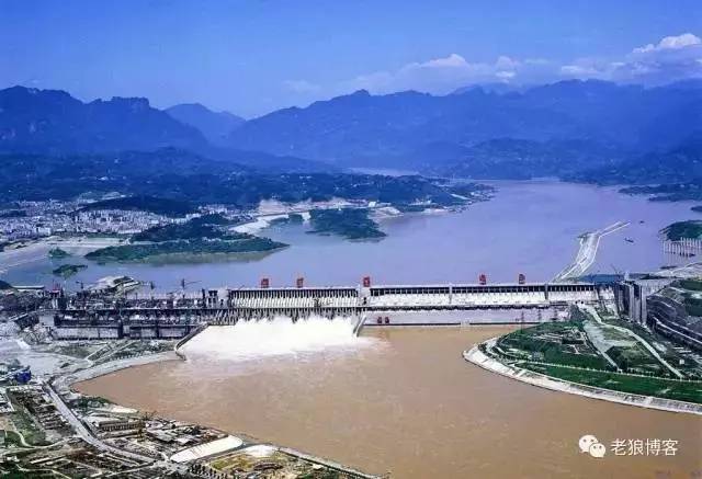 地震频发:专家预言的三峡大坝结局,恐怕要成真