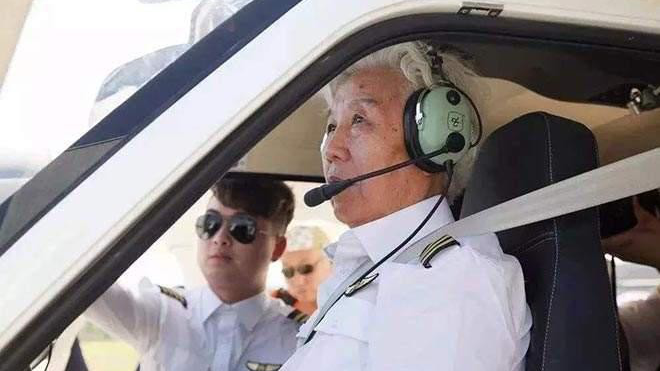 “硬核奶奶”苗晓红82岁“再起飞” “硬核奶奶”苗晓红82岁“再起飞”