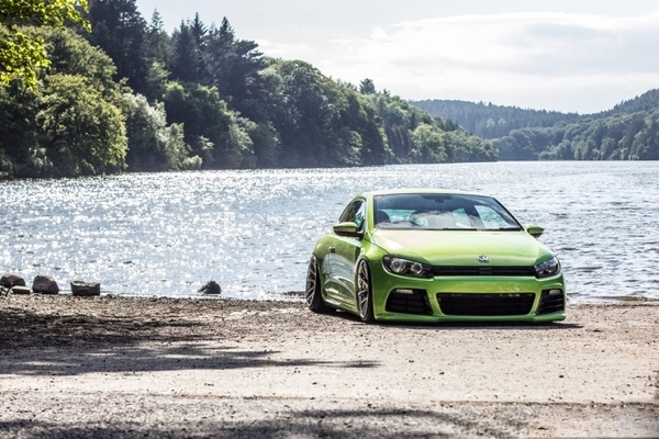 最美的蝰蛇绿大众尚酷改装空气避震 最美的蝰蛇绿大众尚酷改装空气避震