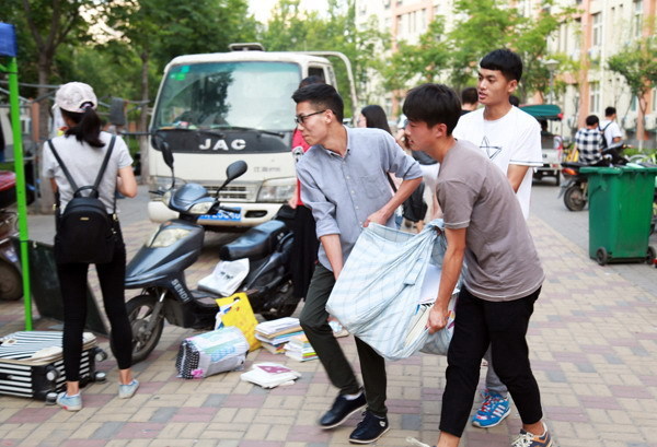 胜千言|毕业生卖书:如何让"卖掉最省事"成为资源共享