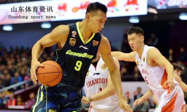 CBA前八轮3名国内球员场均得分20+ 丁彦雨航