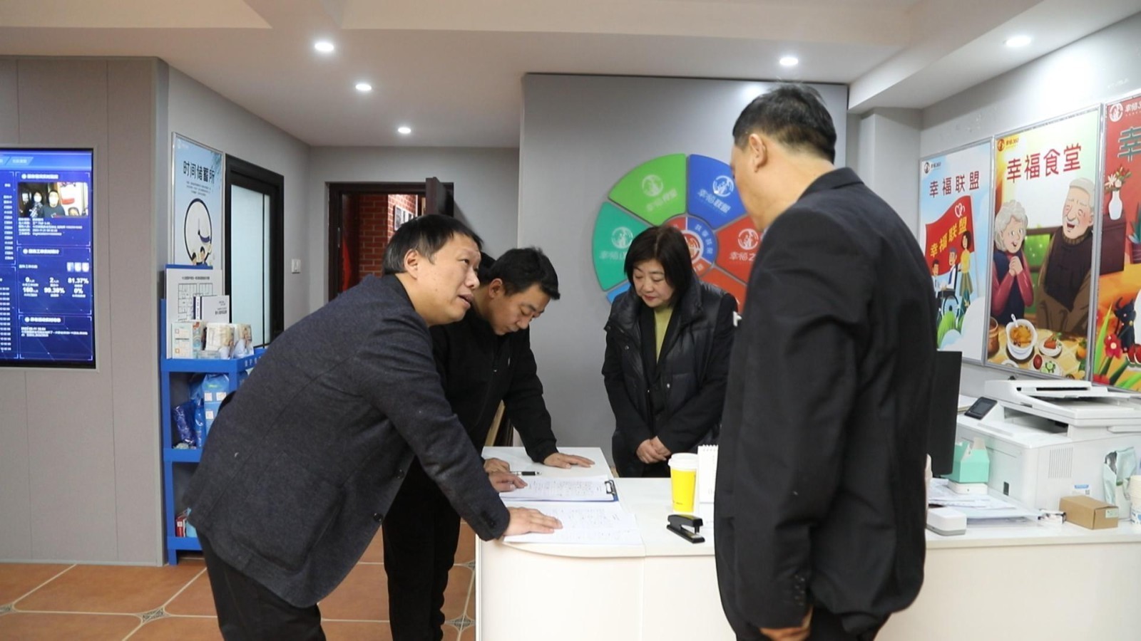 养老互助社汇聚社区周边资源 为老人提供100多项养老服务_北京时间