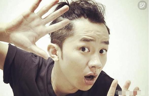 《跑男》首次集体痛哭,鹿晗受伤进医院,节目组