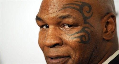 拳王泰森为什么把纹身图案纹在脸上,原来是有