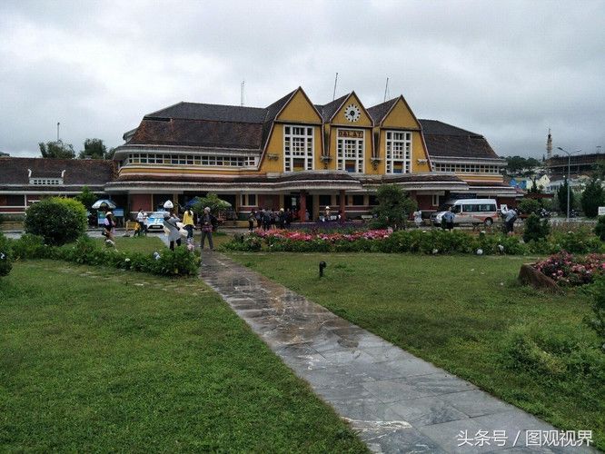 南宁坐火车去越南 从河内一路游玩到胡志明市