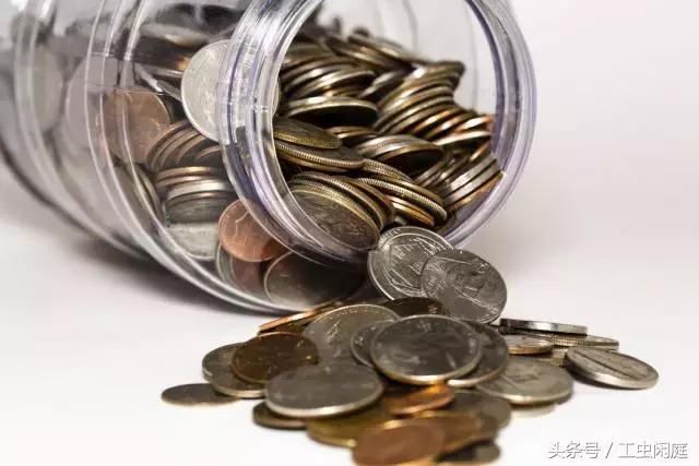 中国游客在菲律宾机场遭海关人员勒索,遇到这