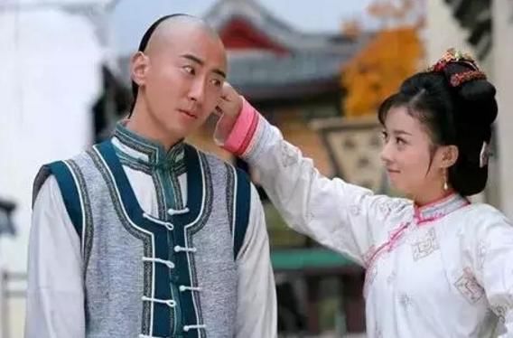 为纪念亡妻,十年后苏轼写下著名哀悼诗句,但他