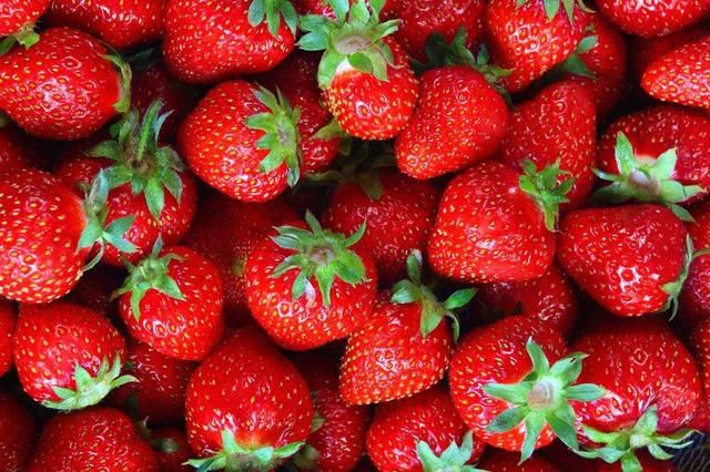 常吃这10种水果,改善睡眠质量~