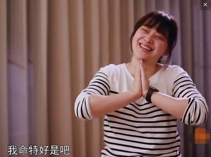 女明星减肥前后判若两人,蒋欣重回颜值巅峰,梅