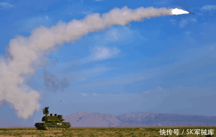 导弹拦截战机,如果未命中:导弹到去哪里了?