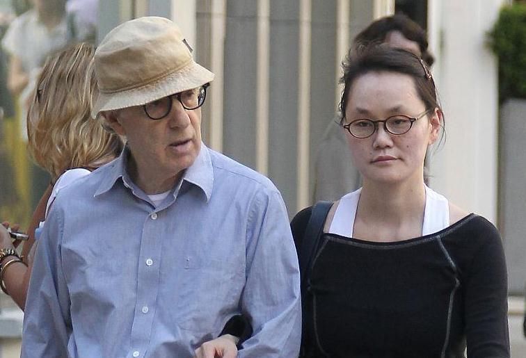 与相亲对象的母亲聊天,探讨追相亲对象,没想到