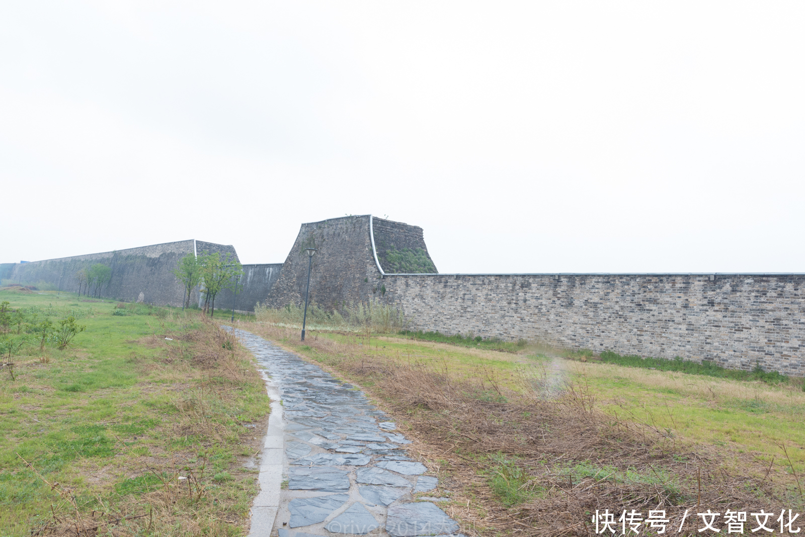 朱元璋除了建造南京故宫,还在安徽建了一座皇
