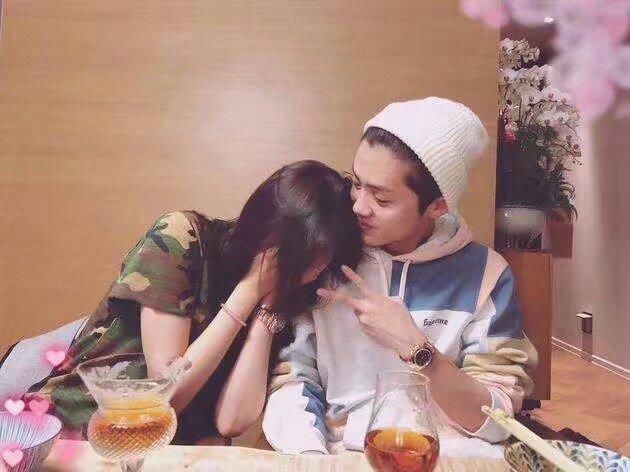 鹿晗关晓彤同居 关晓彤为其洗衣做饭