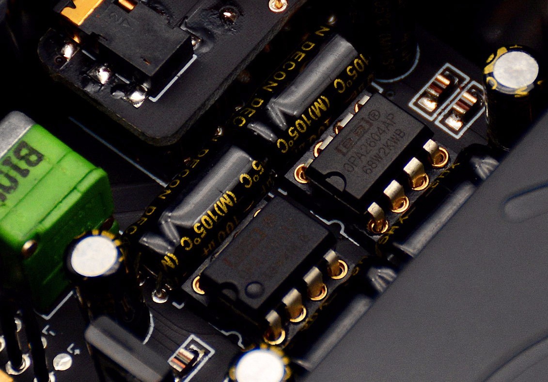 宝盒,磅礴凌厉--AROMA A100便携平衡耳放评