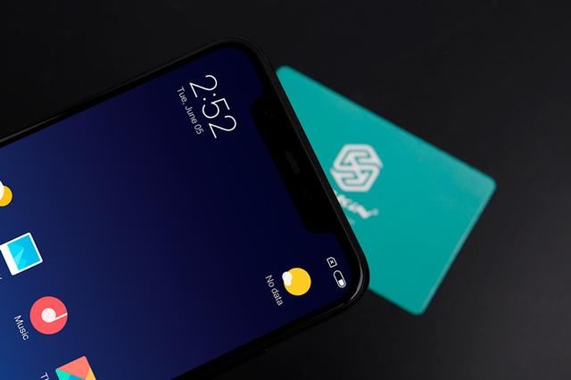 刘海屏到隐藏升降式,谁才是真正意义的全面屏