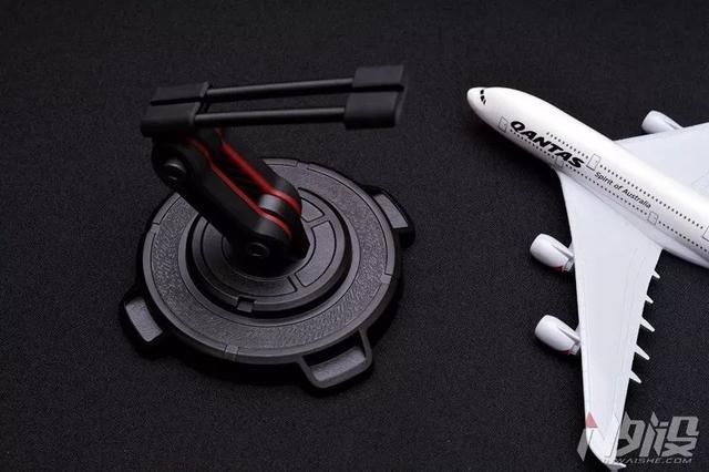 字难写、音内涵,虎符月晷鼠标理线器上手体验