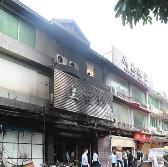 广东一KTV遭人为纵火致18死5伤 嫌犯落网