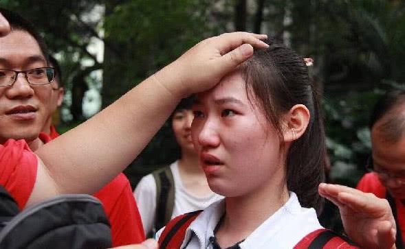 高中生:复读还是读三本?别纠结了,听完老教授