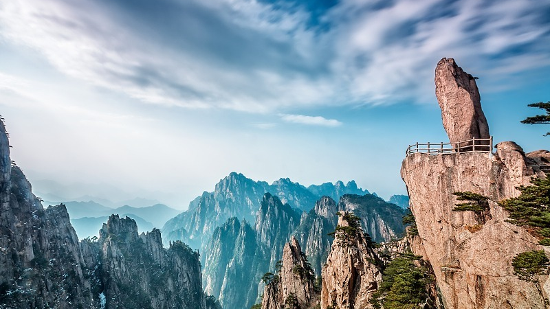 安徽黄山32个景区免门票 五一要出游的赶快收藏→ 安徽黄山32个景区免门票 五一要出游的赶快收藏→